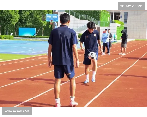 足球运动科学进步推动俱乐部引进先进恢复设备提升球员表现